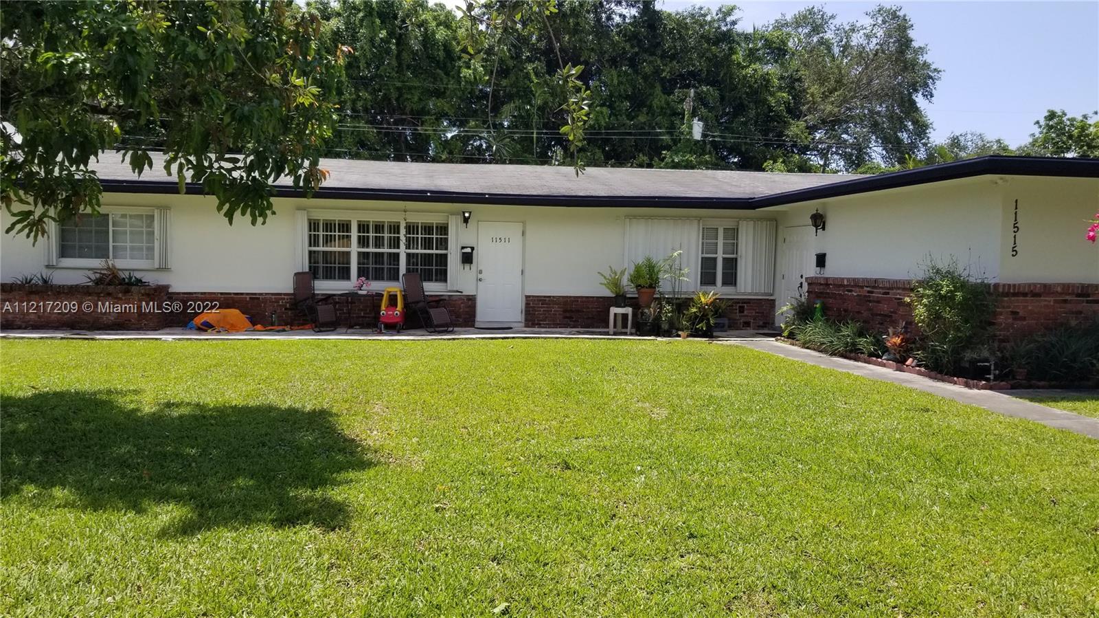 11511 Southwest 81st Road Pinecrest, FL 33156 - Photo 3 of 3 Gallery Image 3