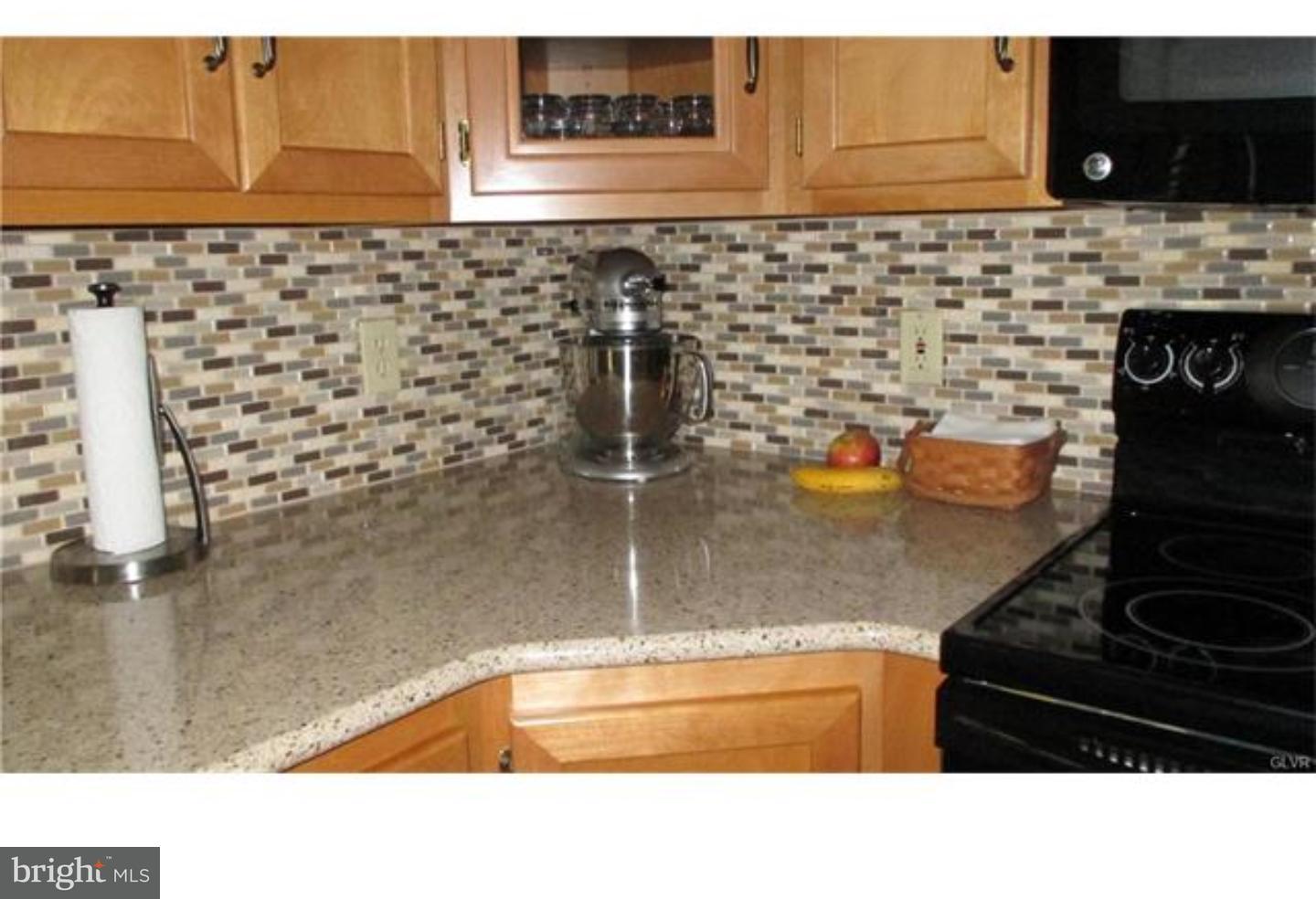 3539 Margate Road Bethlehem, PA 18020 - Photo 3 of 20 Gallery Image 3