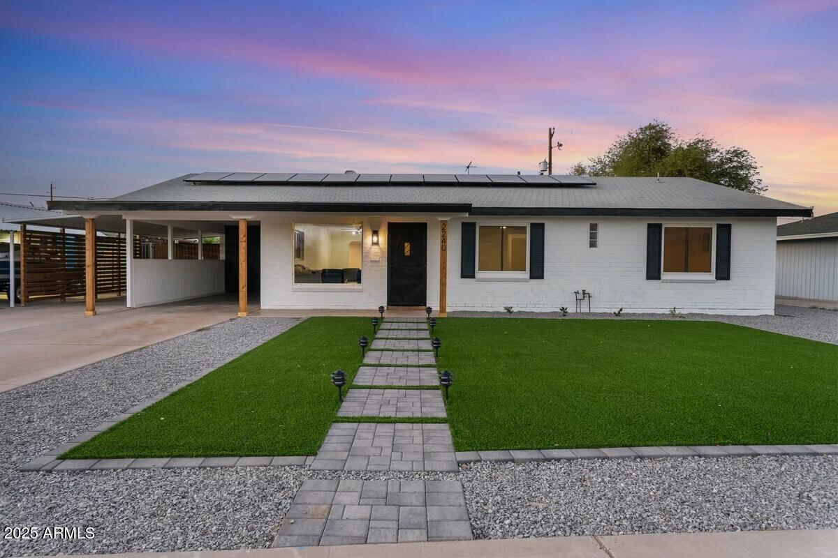 2240 West Cheery Lynn Road Phoenix, AZ 85015 - Photo 2 of 35 front