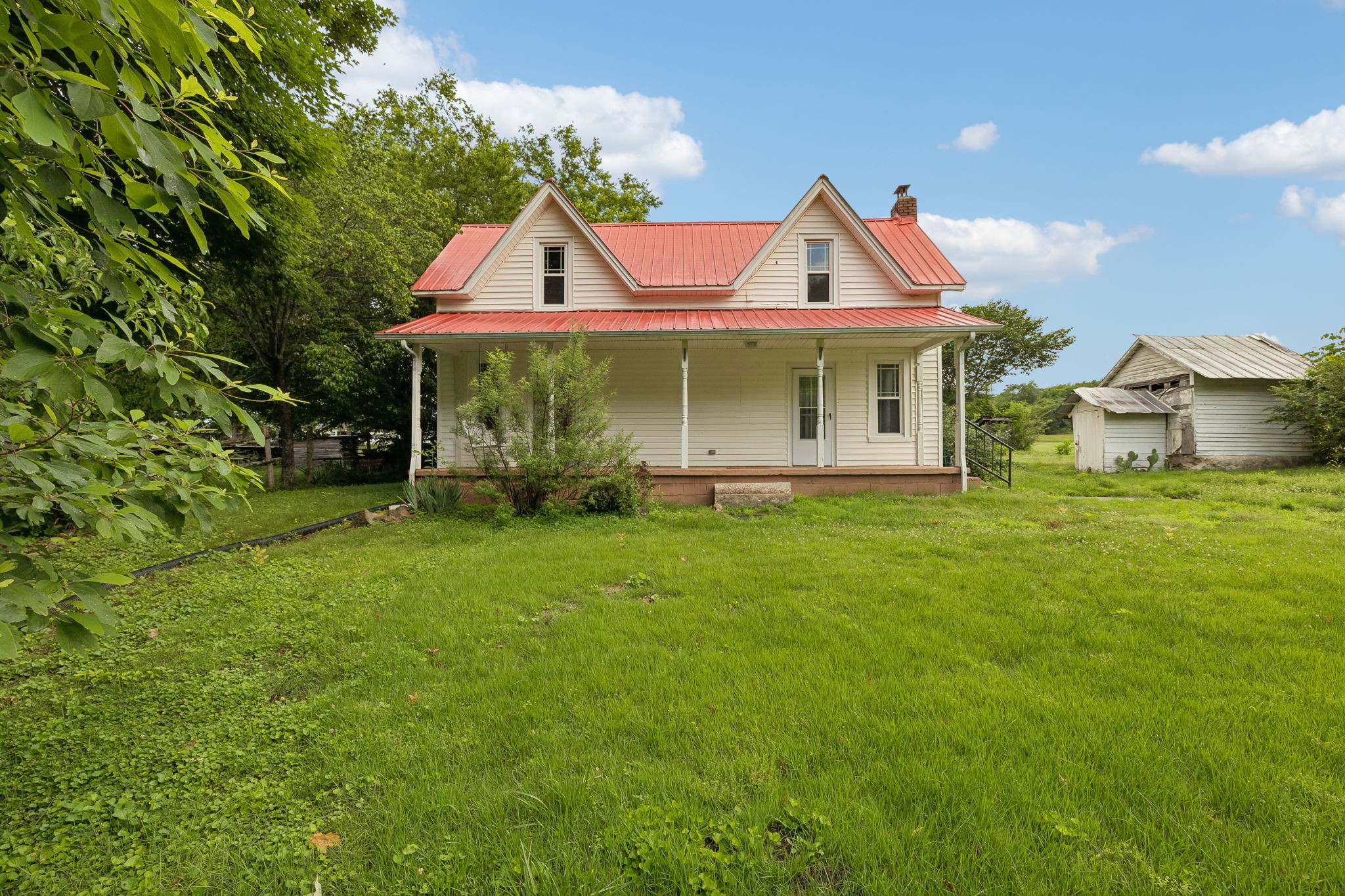 15 Sloan Branch Road Pleasant Shade, TN 37145 - Photo 3 of 46