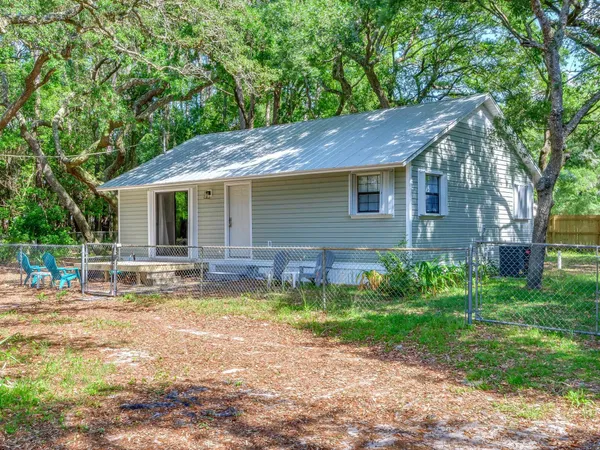 $229,900 | 12 Lake Essay Drive, Panacea, FL 32346