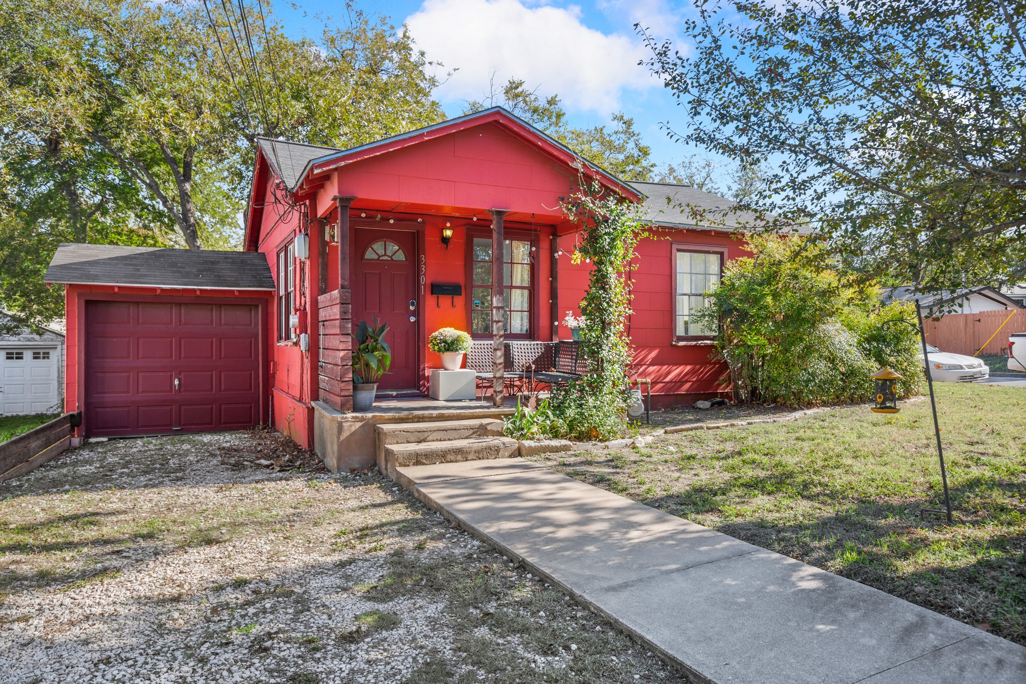 3301 Robinson Avenue Austin, TX 78722 - Photo 6 of 23 Gallery Image 6