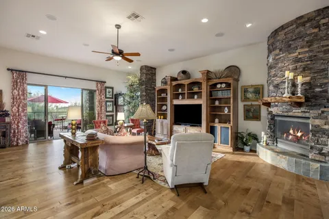 $1,495,000 | 10795 East La Junta Road, Scottsdale, AZ 85255