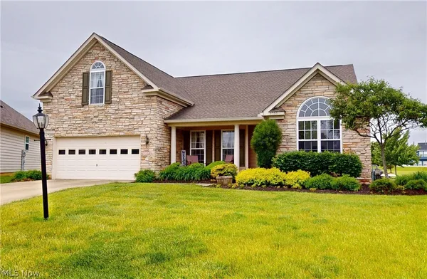 $449,900 | 5786 Overlook Way, North Ridgeville, OH 44039