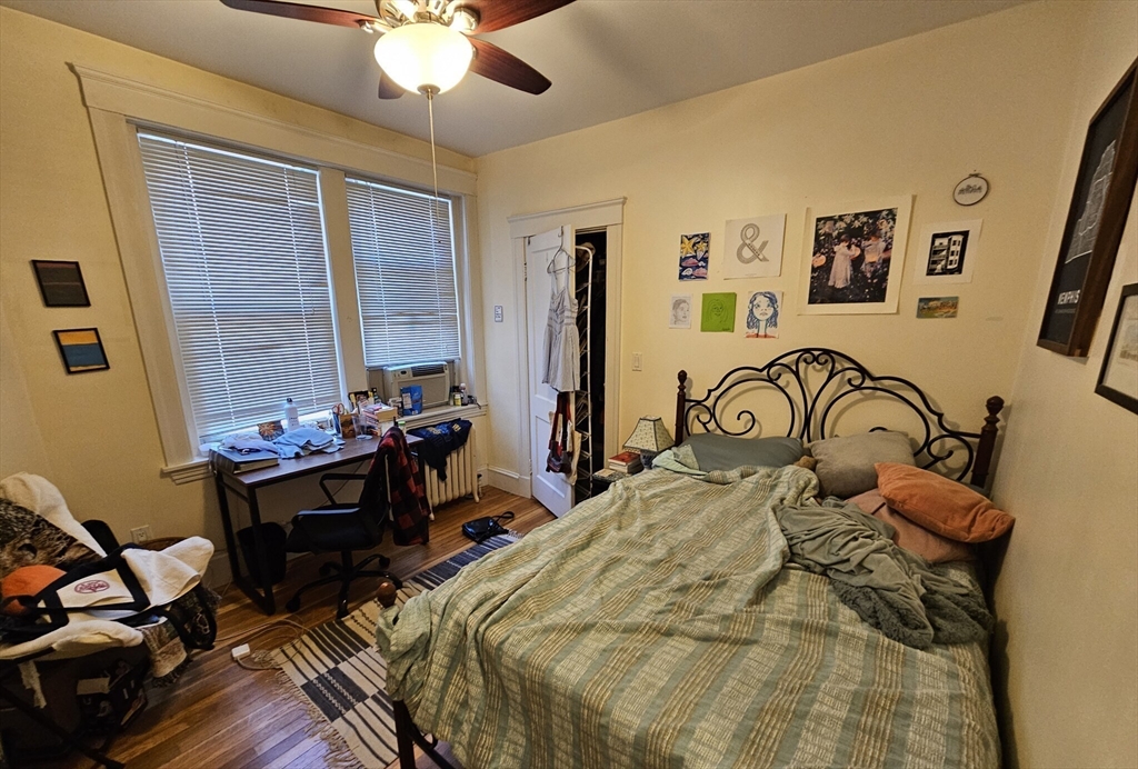 229 Freeman Street, Unit 3 Brookline, MA 02446 - Photo 4 of 10
