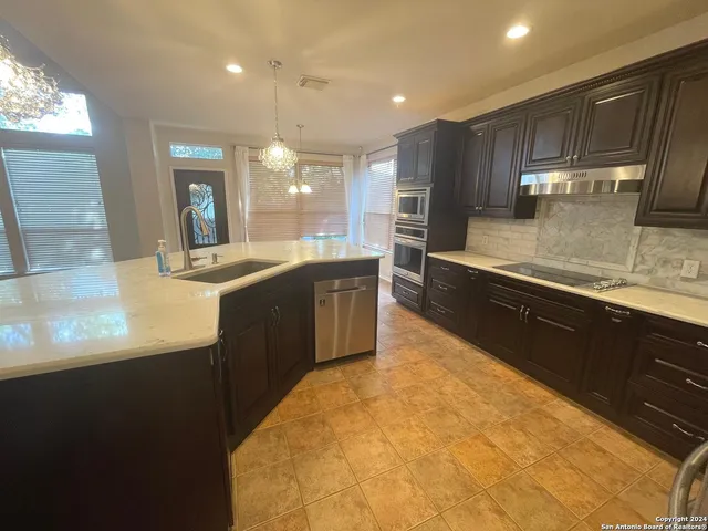 $2,400 | 3912 Arroyo Sierra, Schertz, TX 78154