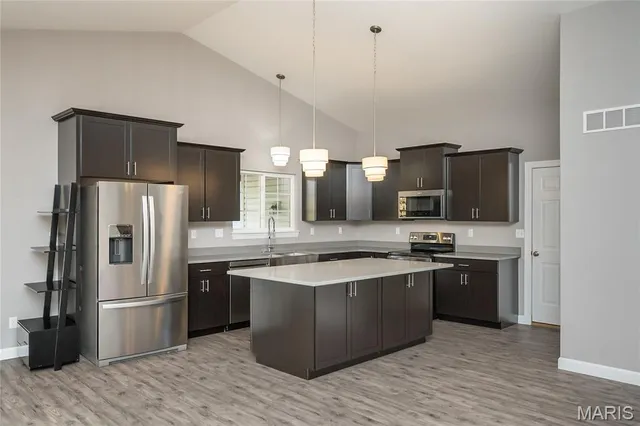 $539,500 | 717 Ramblewood Way, Wentzville, MO 63385