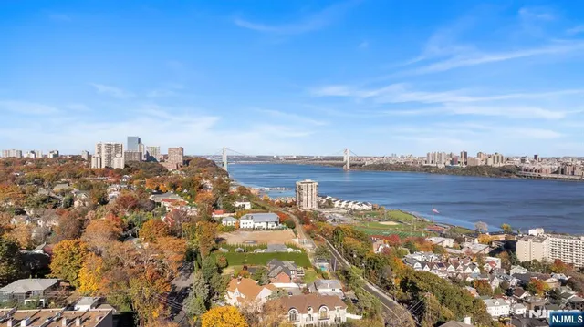 $1,375,000 | 55 Victoria Place West, Fort Lee, NJ 07024