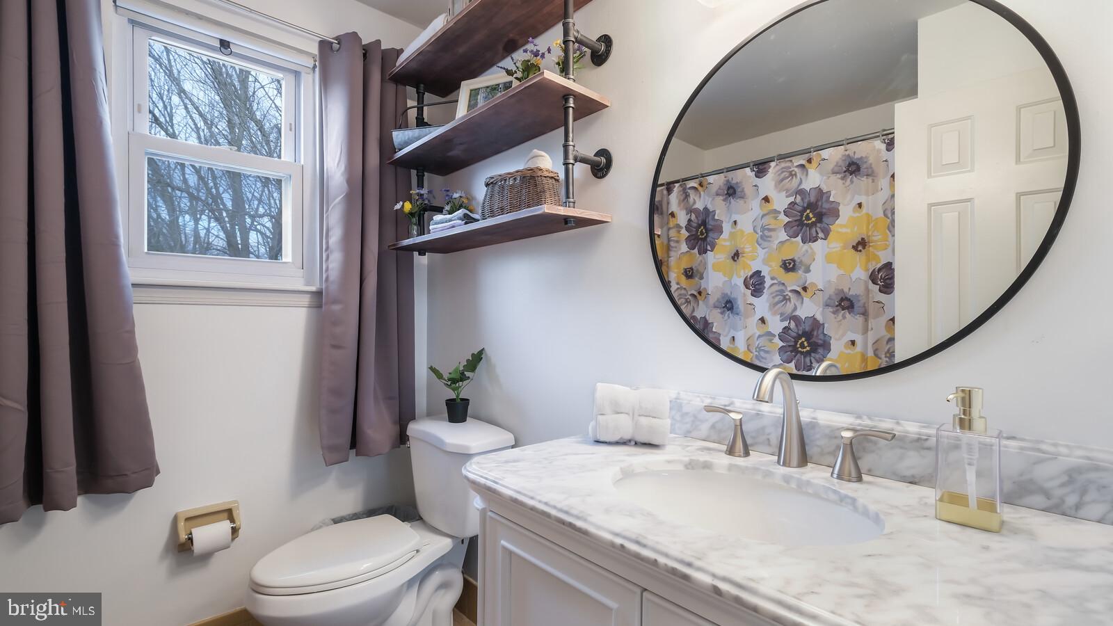 41 Barren Road Media, PA 19063 - Photo 22 of 35 Updated Full Hall Bath