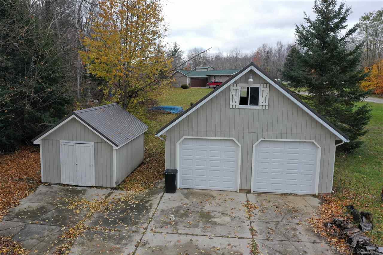 8730 Babcock Road Croswell, MI 48422 - Photo 8 of 47