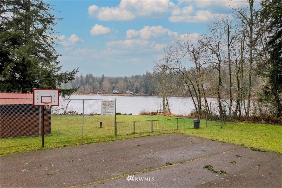 11013 Stedman Road Southeast Olympia, WA 98513 - Photo 24 of 30 Gallery Image 24