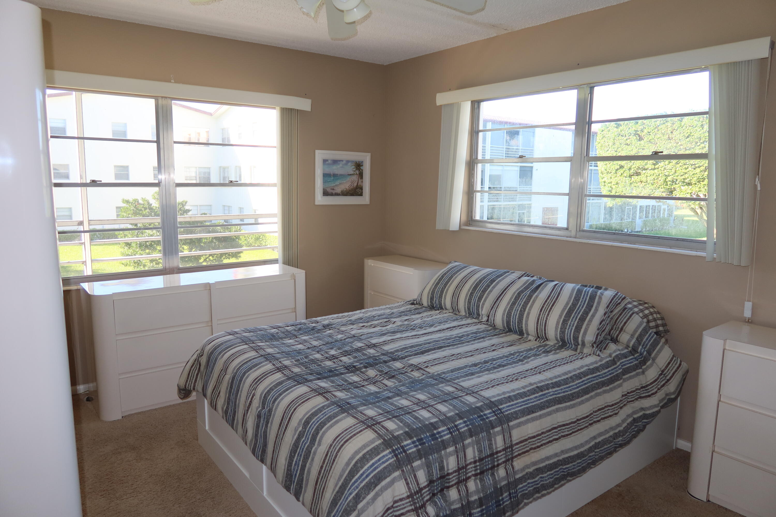 102 Brighton C Boca Raton, FL 33434 - Photo 7 of 17 IMG_3607