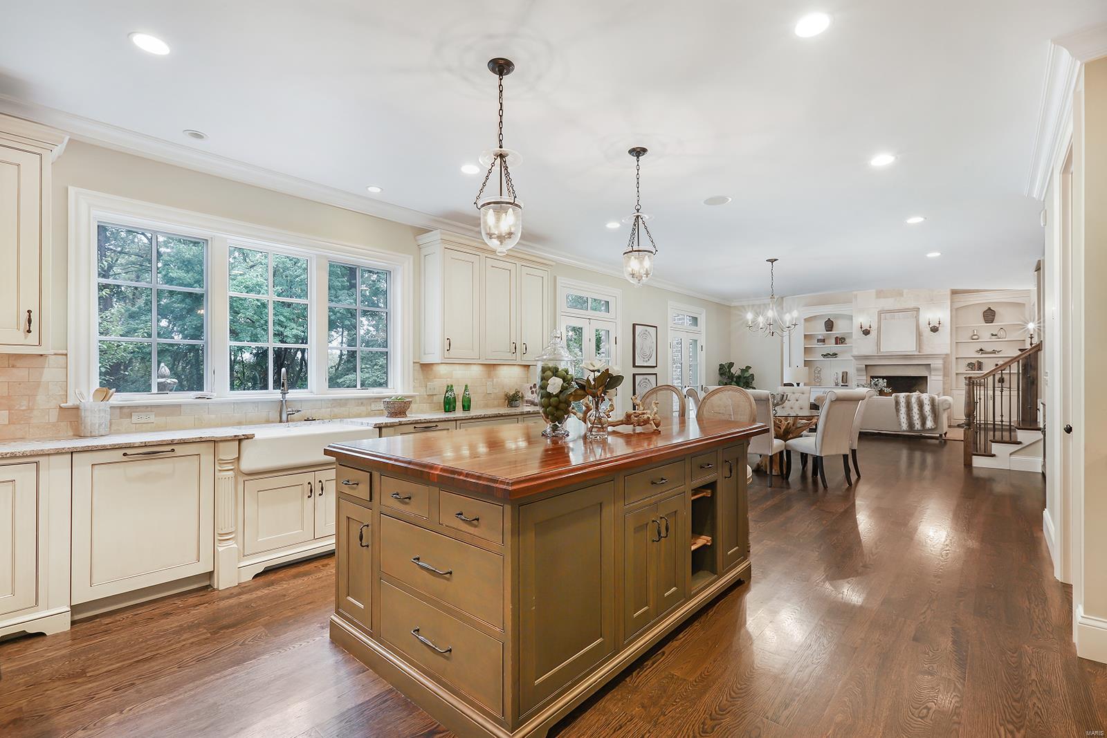 12 Danfield Road Ladue, MO 63124 - Photo 22 of 68 Gallery Image 22