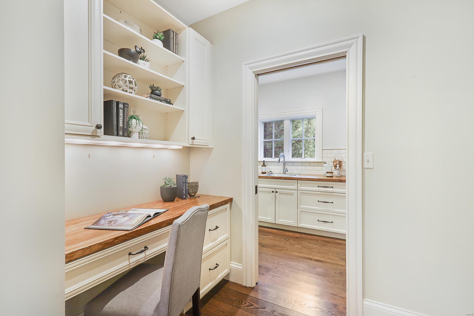12 Danfield Road Ladue, MO 63124 - Photo 23 of 68 Gallery Image 23