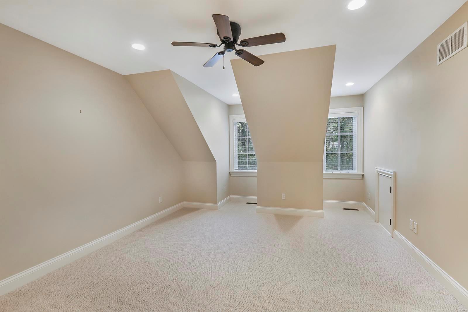 12 Danfield Road Ladue, MO 63124 - Photo 35 of 68 Gallery Image 35