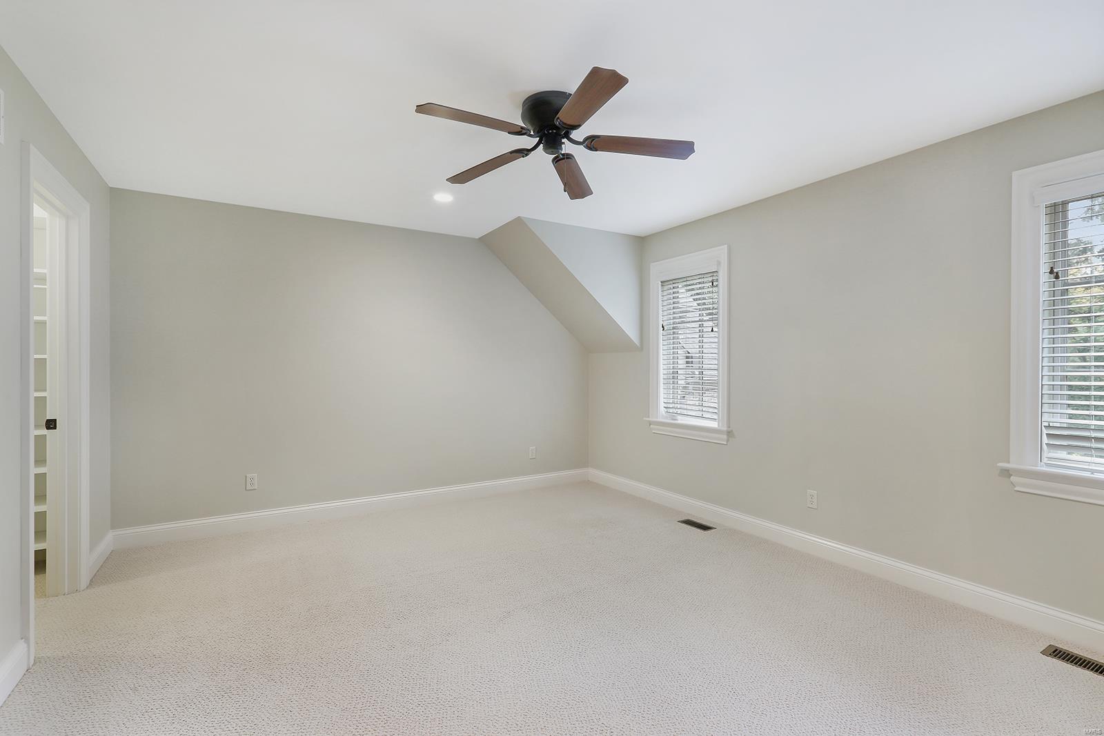 12 Danfield Road Ladue, MO 63124 - Photo 38 of 68 Gallery Image 38
