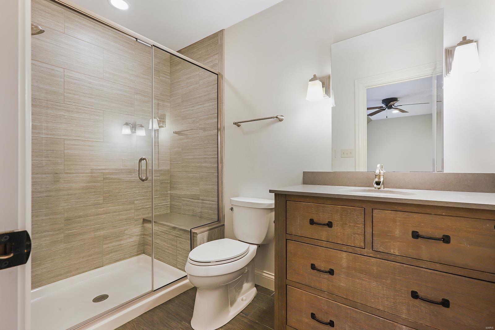 12 Danfield Road Ladue, MO 63124 - Photo 40 of 68 Gallery Image 40