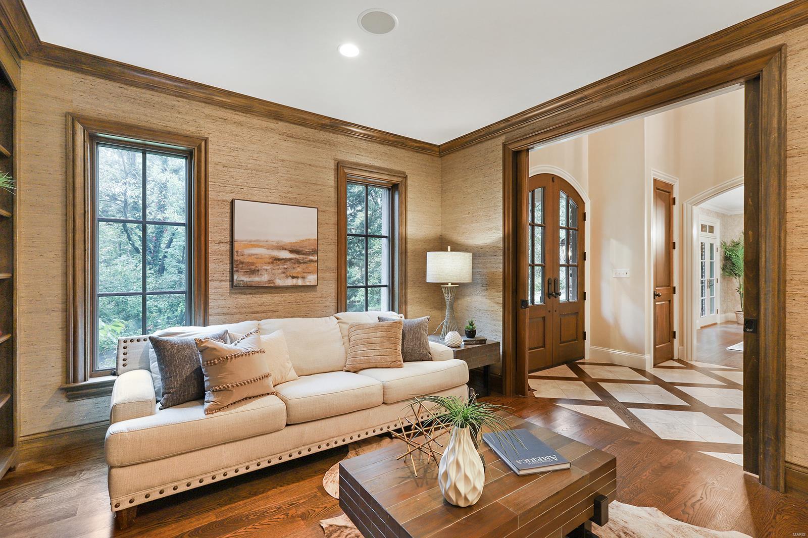 12 Danfield Road Ladue, MO 63124 - Photo 6 of 68 Gallery Image 6