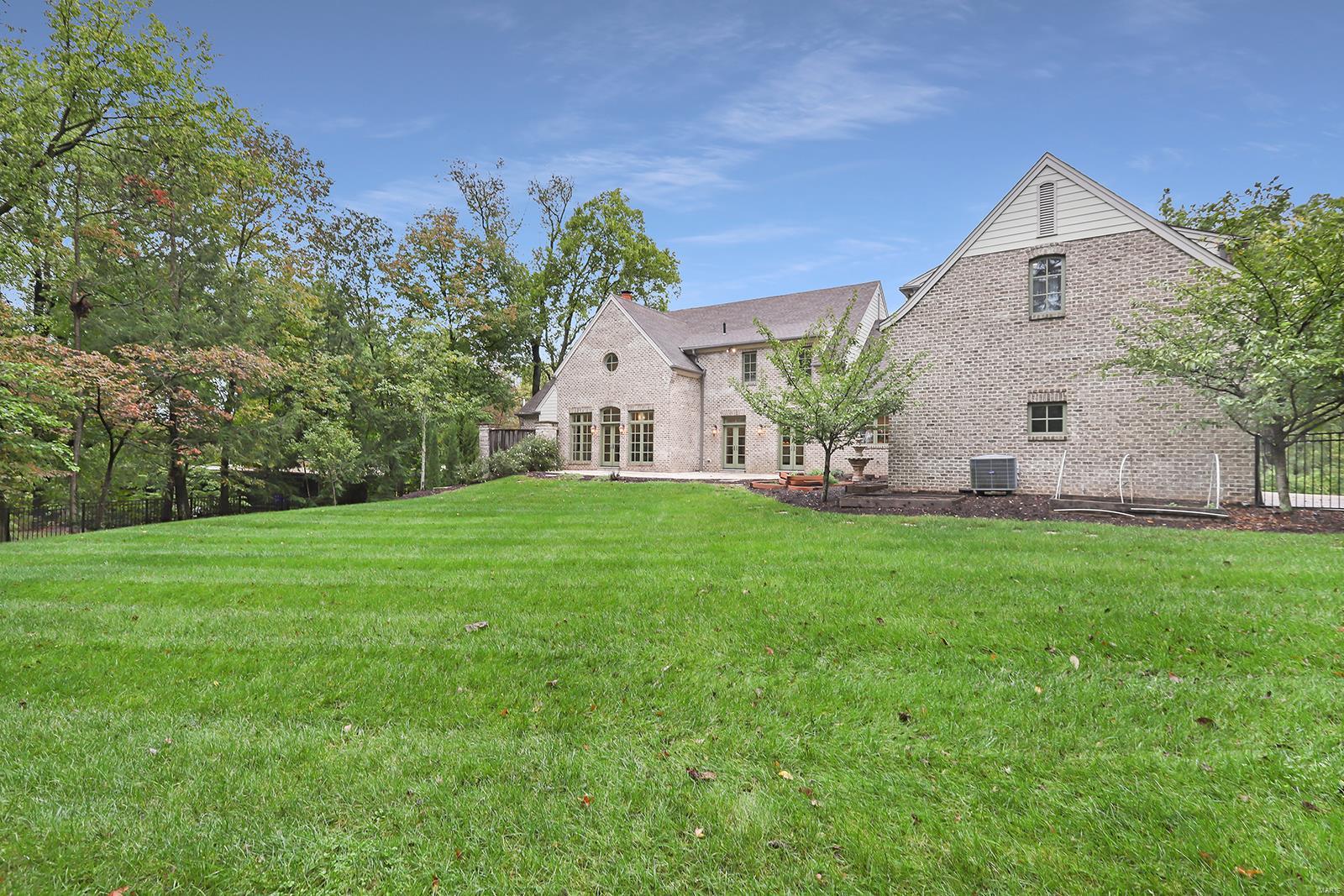 12 Danfield Road Ladue, MO 63124 - Photo 63 of 68 Gallery Image 63