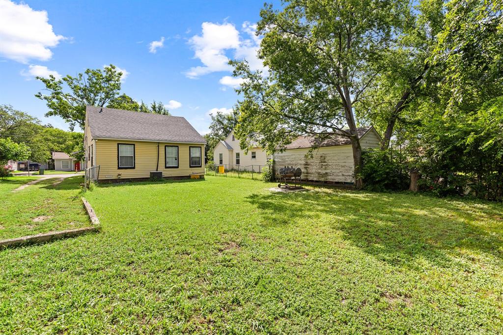 1212 Lewis Street Waco, TX 76705 - Photo 3 of 12 a house view with a garden space