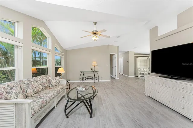 $249,000 | 9209 Pinehaven Way, Englewood, FL 34224