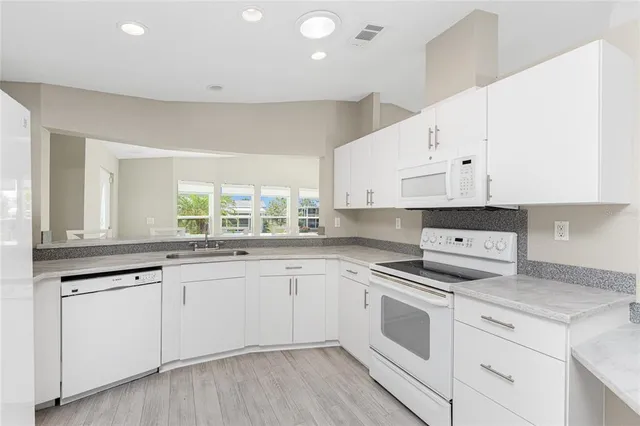 $249,000 | 9209 Pinehaven Way, Englewood, FL 34224