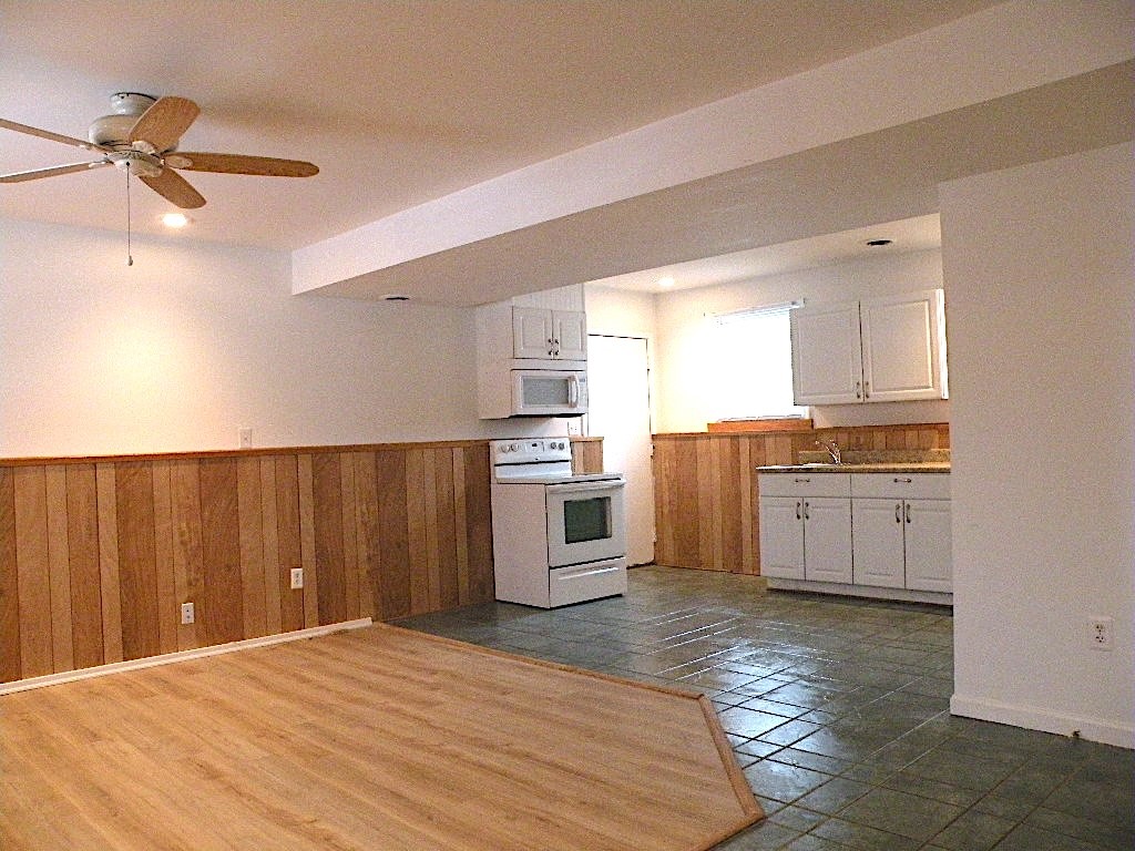 33 Groveview Circle Greece, NY 14612 - Photo 31 of 37