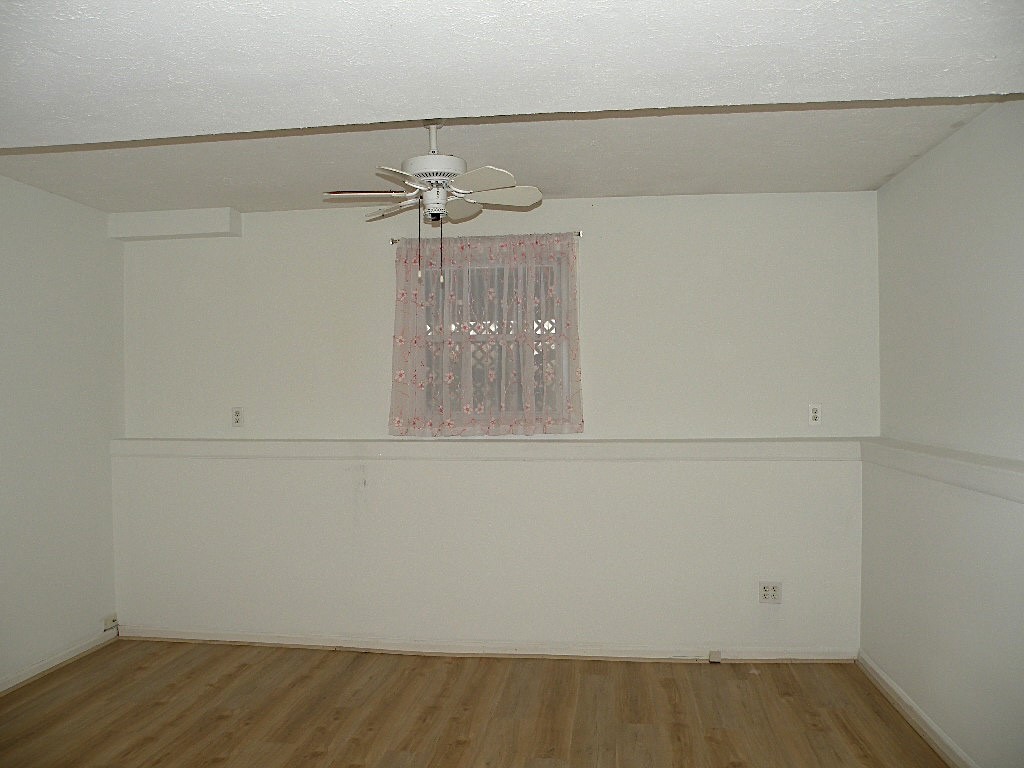 33 Groveview Circle Greece, NY 14612 - Photo 32 of 37