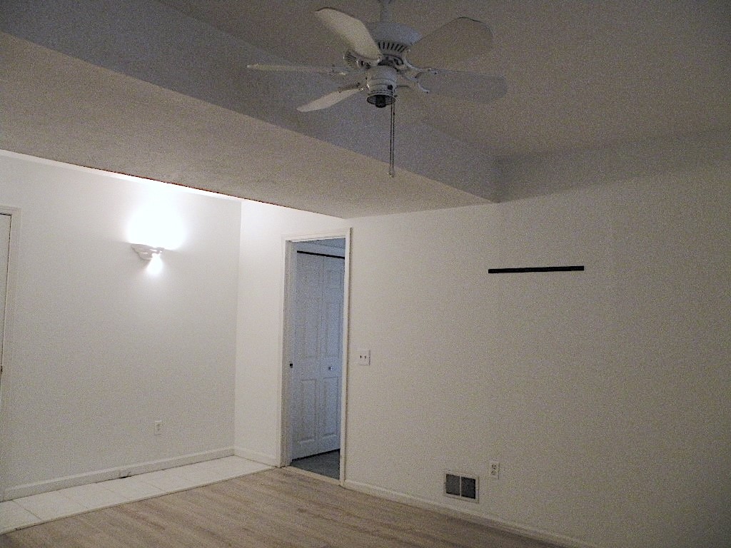 33 Groveview Circle Greece, NY 14612 - Photo 34 of 37