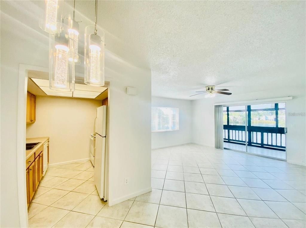 633 North Keene Road, Unit C Clearwater, FL 33755 - Photo 4 of 20 a view of an empty room