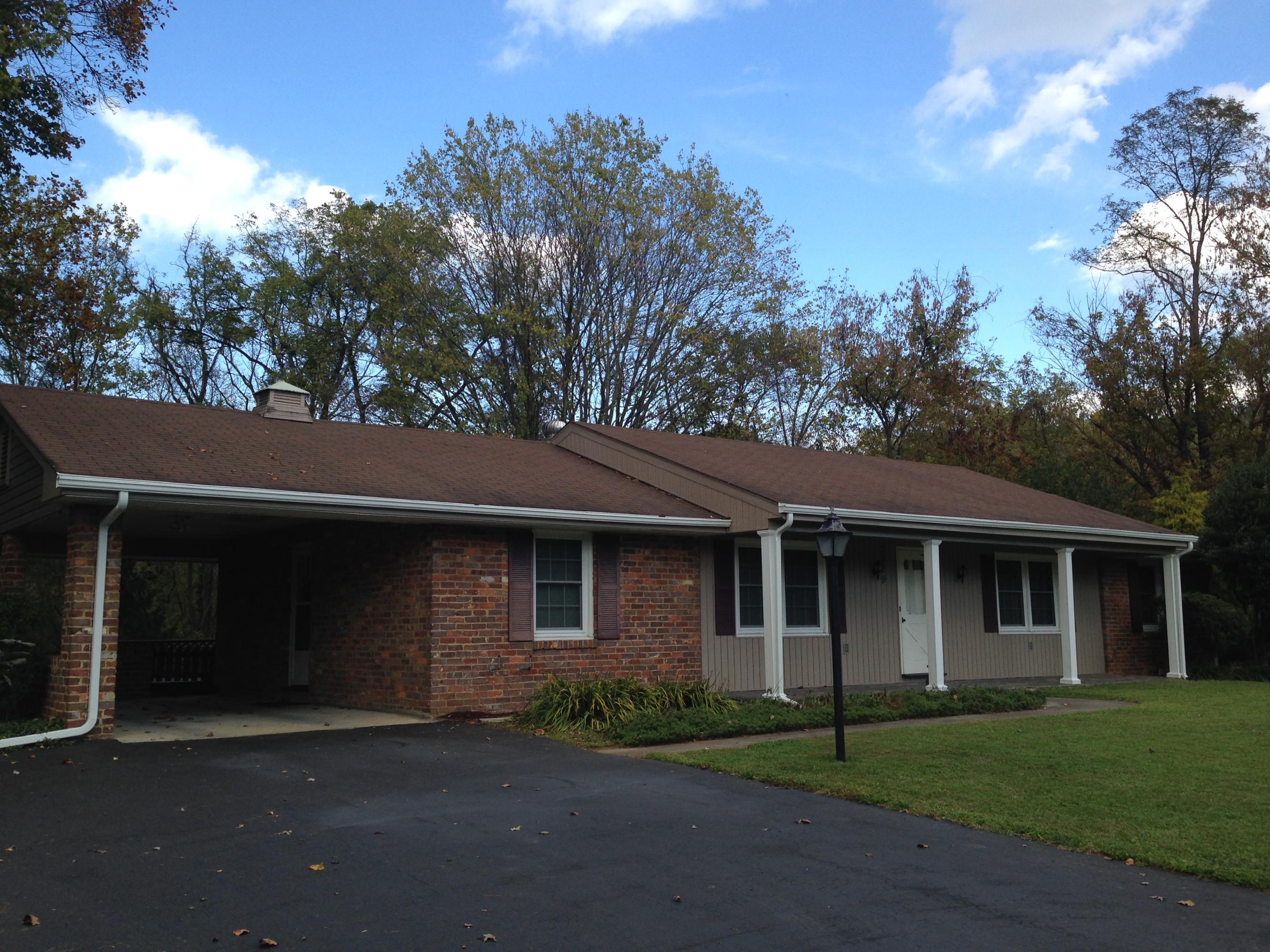 3429 Halevan Road Roanoke, VA 24018 - Photo 1 of 38 Halevan Front 3n