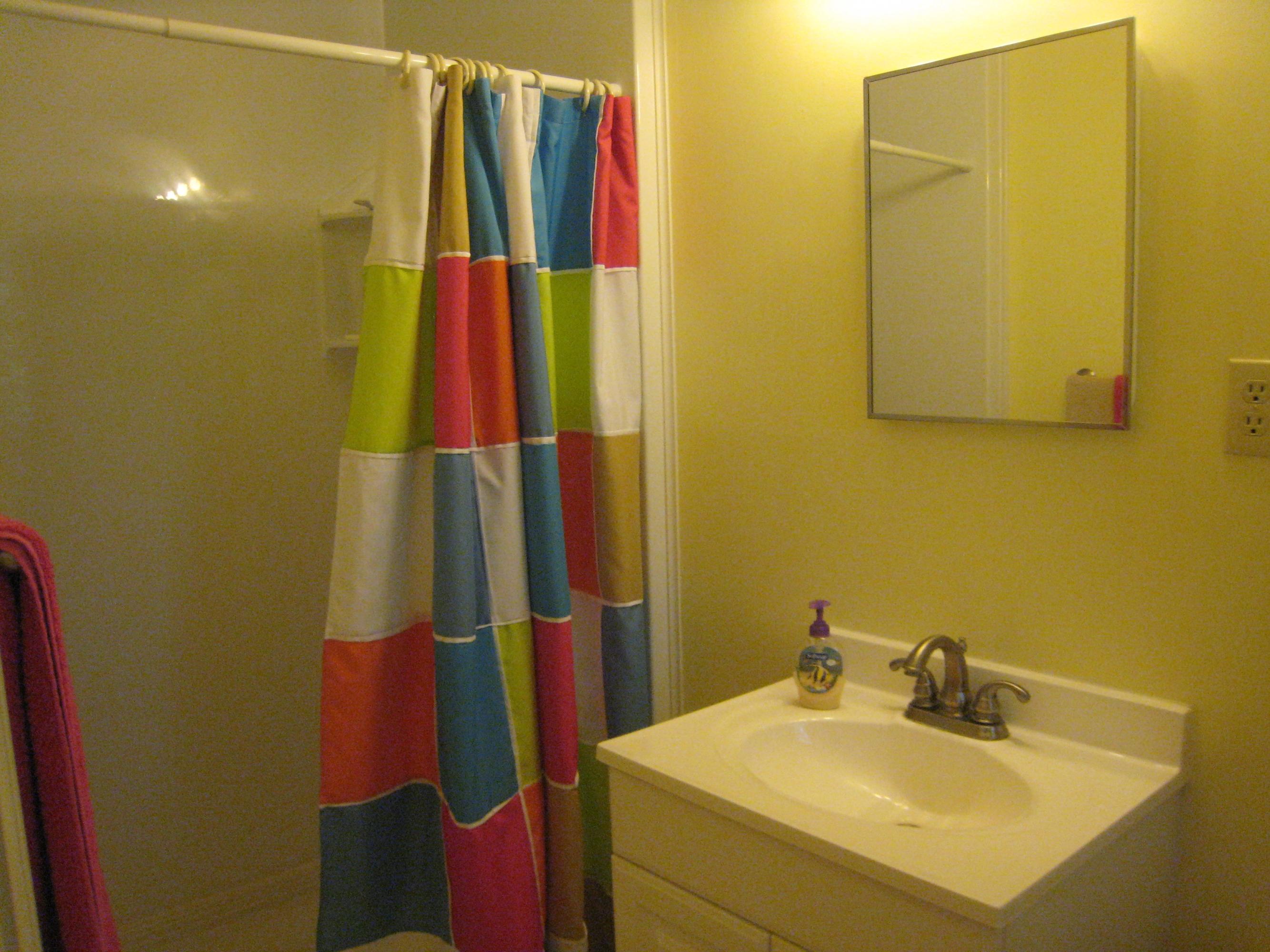 3429 Halevan Road Roanoke, VA 24018 - Photo 27 of 38 Bath Master 1