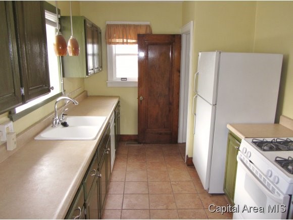 2133 South State Street Springfield, IL 62704 - Photo 8 of 11
