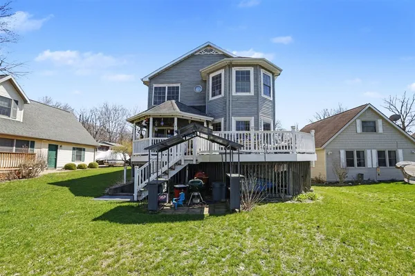 $899,000 | 15420 Joseph Street, Vandalia, MI 49095