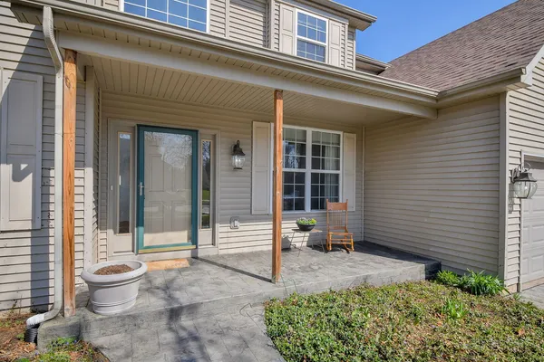 $512,000 | 445 Kelly Avenue, Yorkville, IL 60560