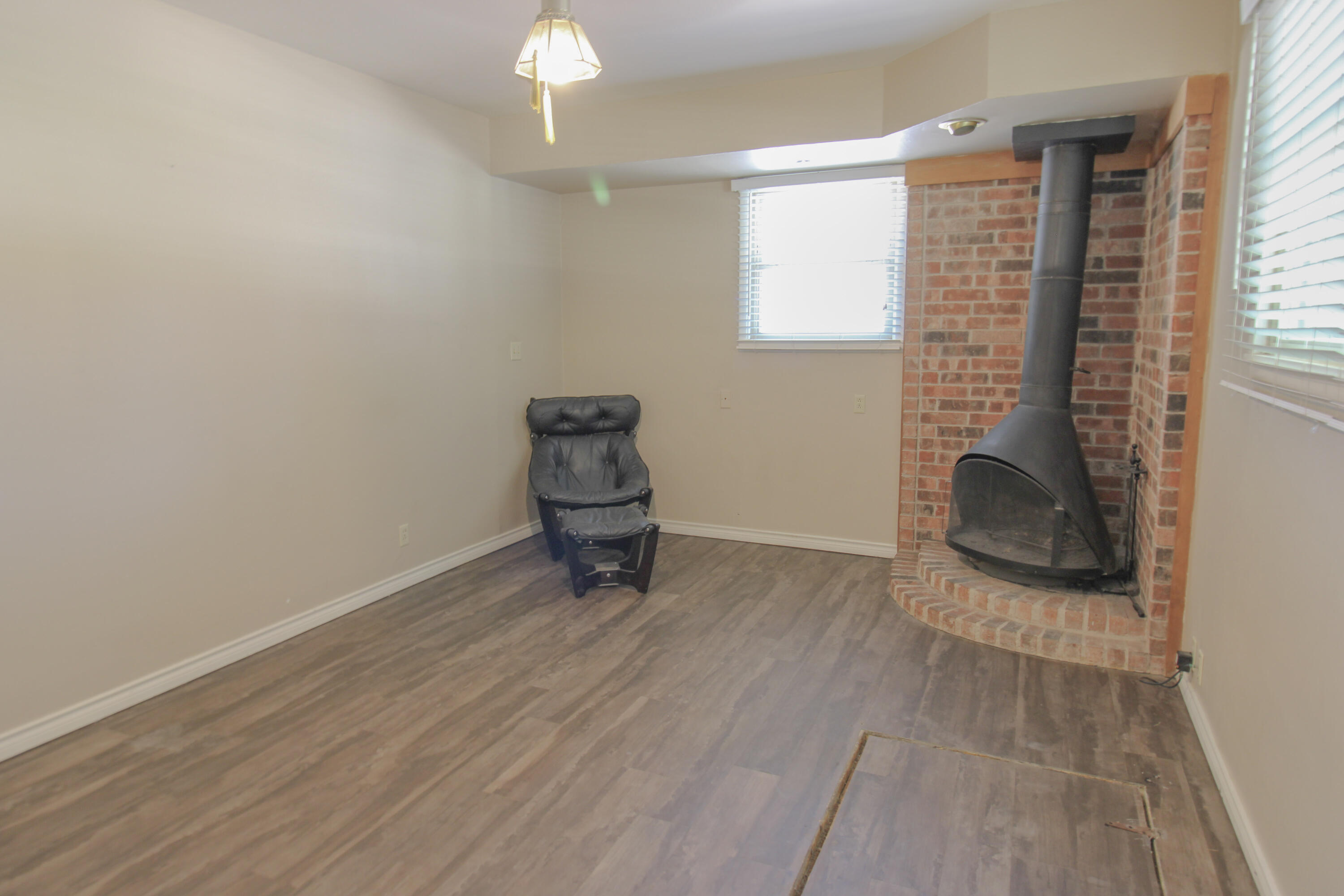3702 48th Street Lubbock, TX 79413 - Photo 24 of 45 24-IMG_0235