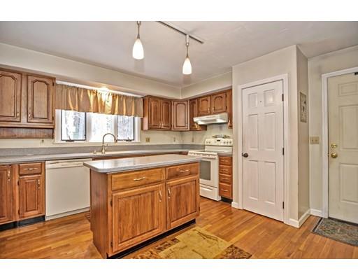 22 Parker Road Sutton, MA 01590 - Photo 7 of 25 Gallery Image 7