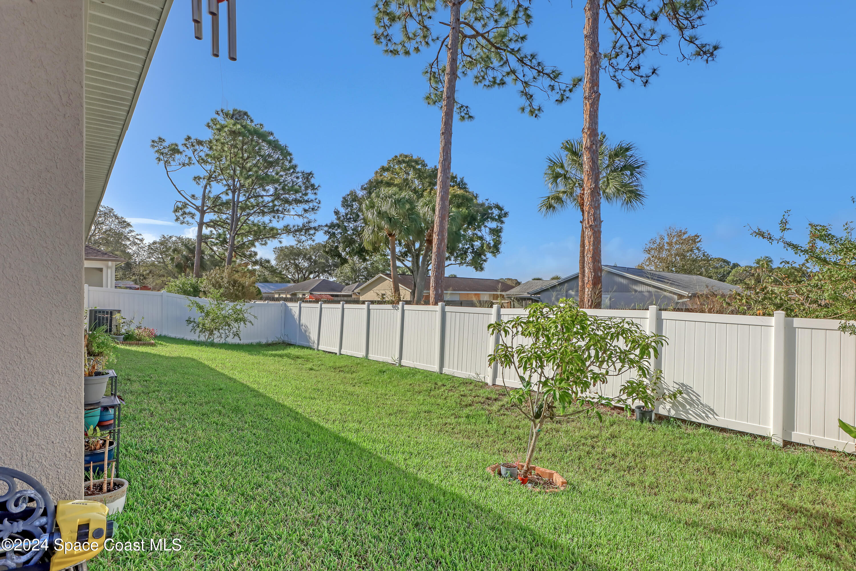 965 Edensor Lane Rockledge, FL 32955 - Photo 31 of 42 fenced backyard