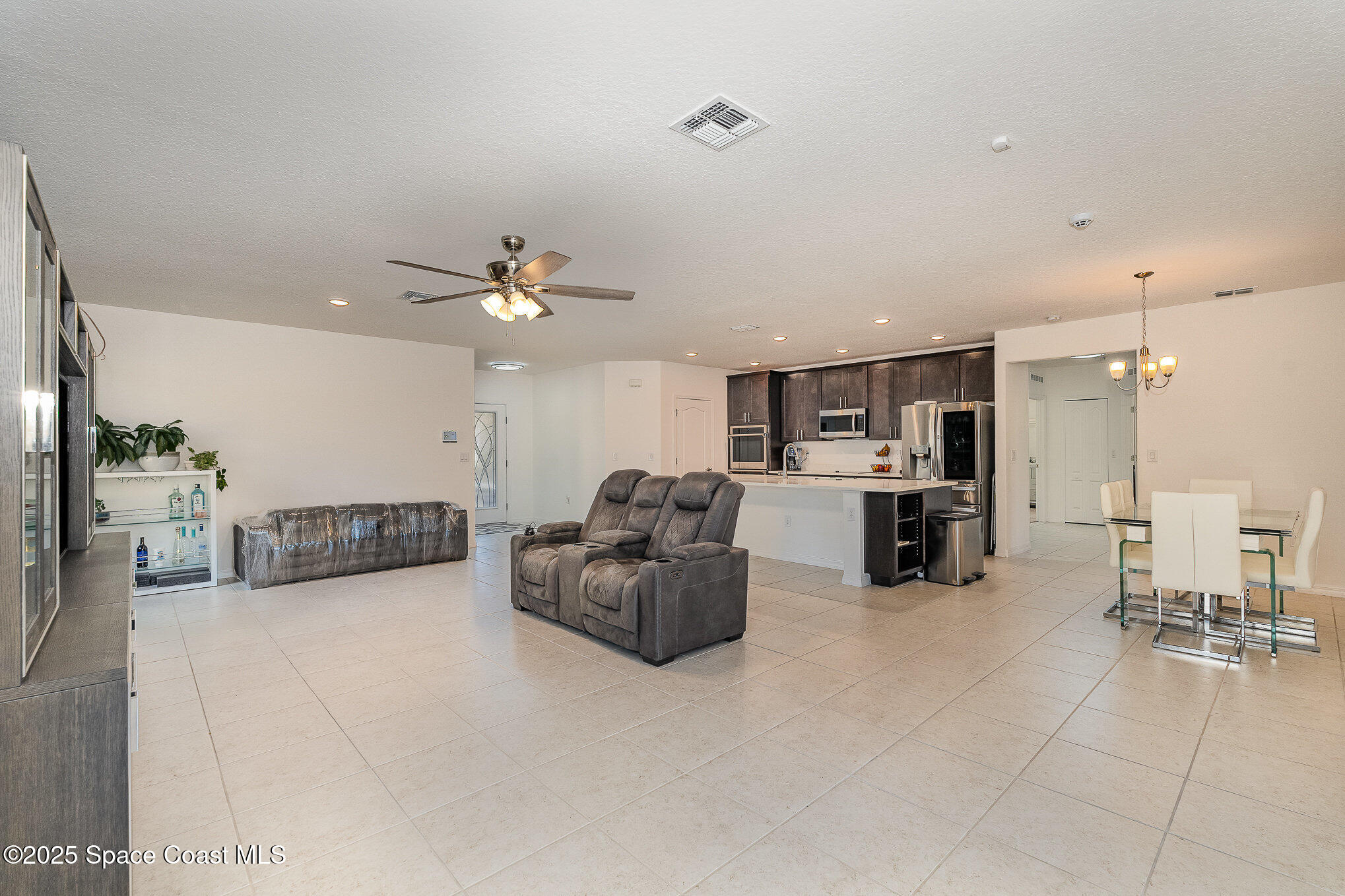 965 Edensor Lane Rockledge, FL 32955 - Photo 5 of 42 Living room