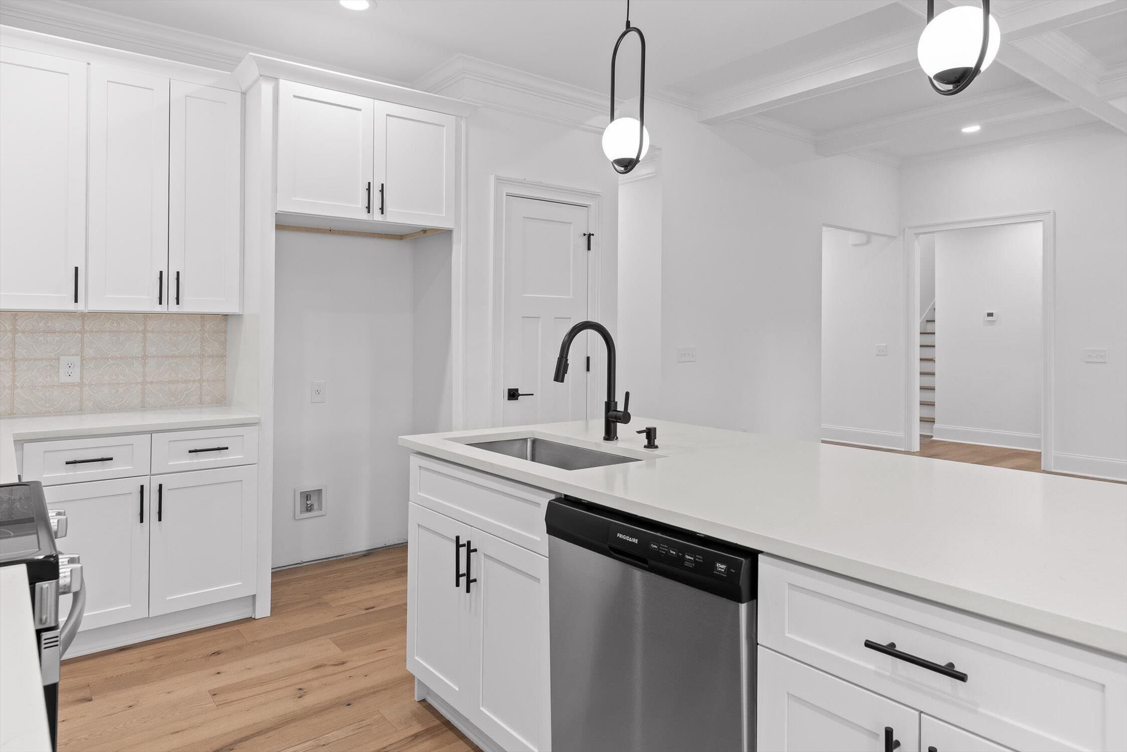 123 West Riley Street Chatsworth, GA 30705 - Photo 15 of 35 14-Riley-12