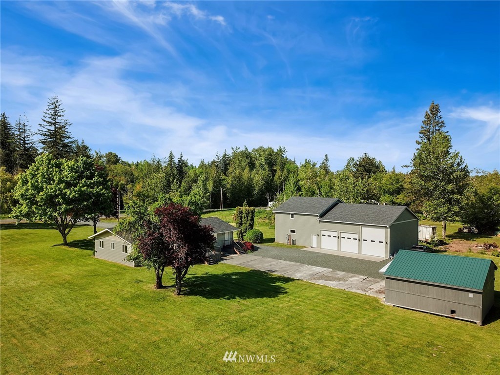 1110 East Axton Road Bellingham, WA 98226 - Photo 3 of 40