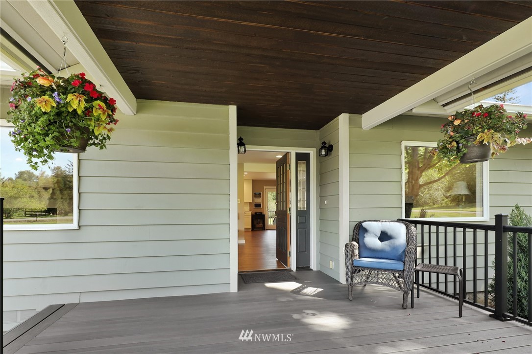 1110 East Axton Road Bellingham, WA 98226 - Photo 5 of 40