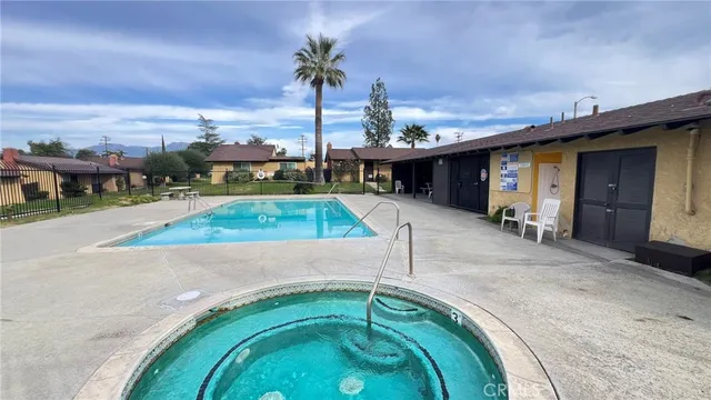 $398,000 | 306 East Thornton Avenue, Hemet, CA 92543