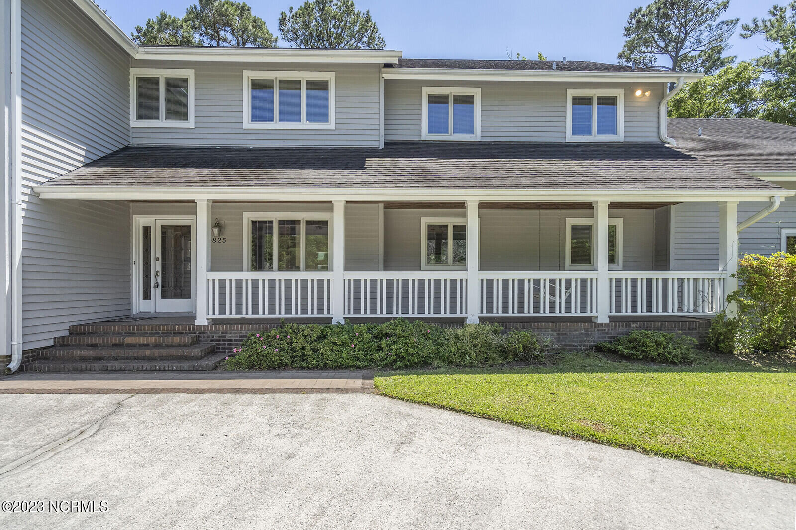 825 South Green Tee Road Hampstead, NC 28443 - Photo 2 of 83 Look at this front porch