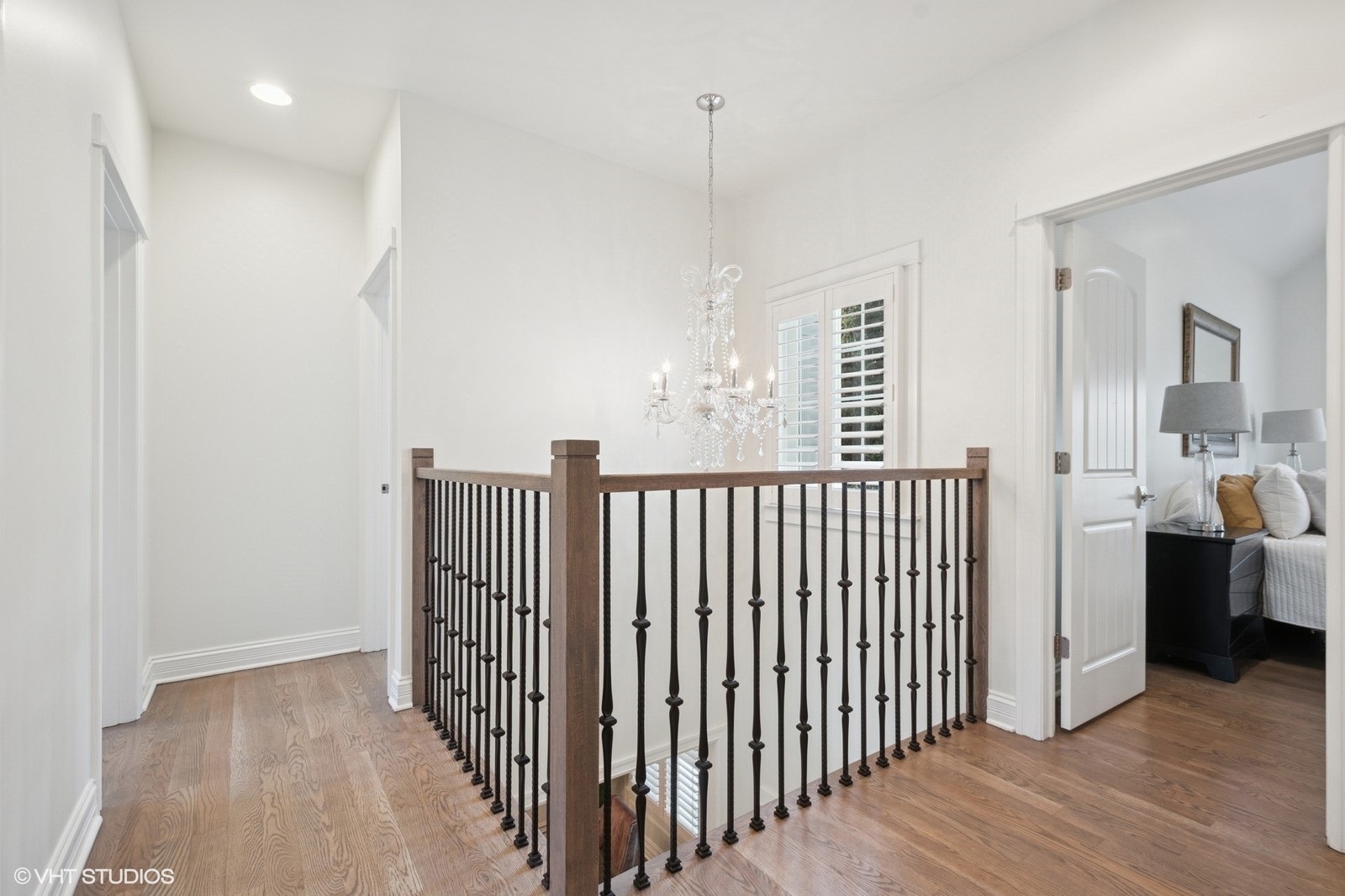1635 Elder Lane Northfield, IL 60093 - Photo 9 of 30 a view of a hallway with a kitchen