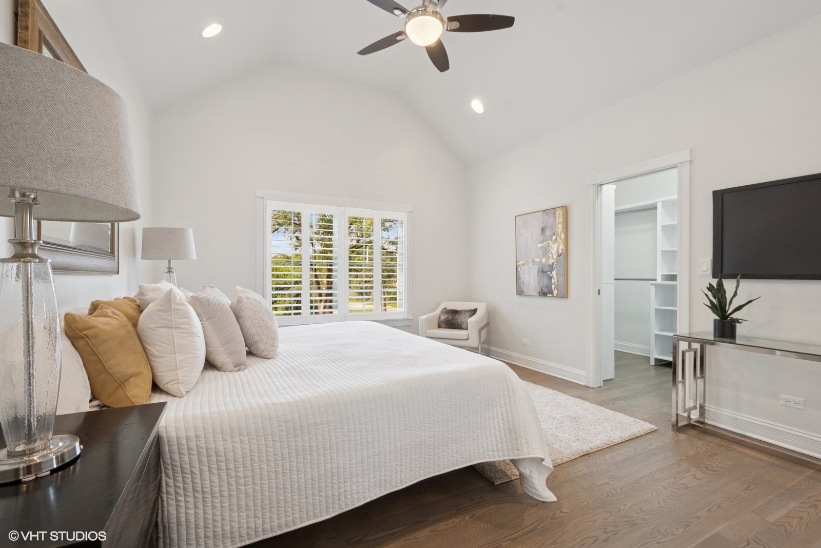 1635 Elder Lane Northfield, IL 60093 - Photo 10 of 30 a bedroom with bed tv and chair