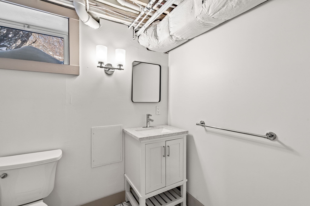 44 Foster Street Danvers, MA 01923 - Photo 31 of 42