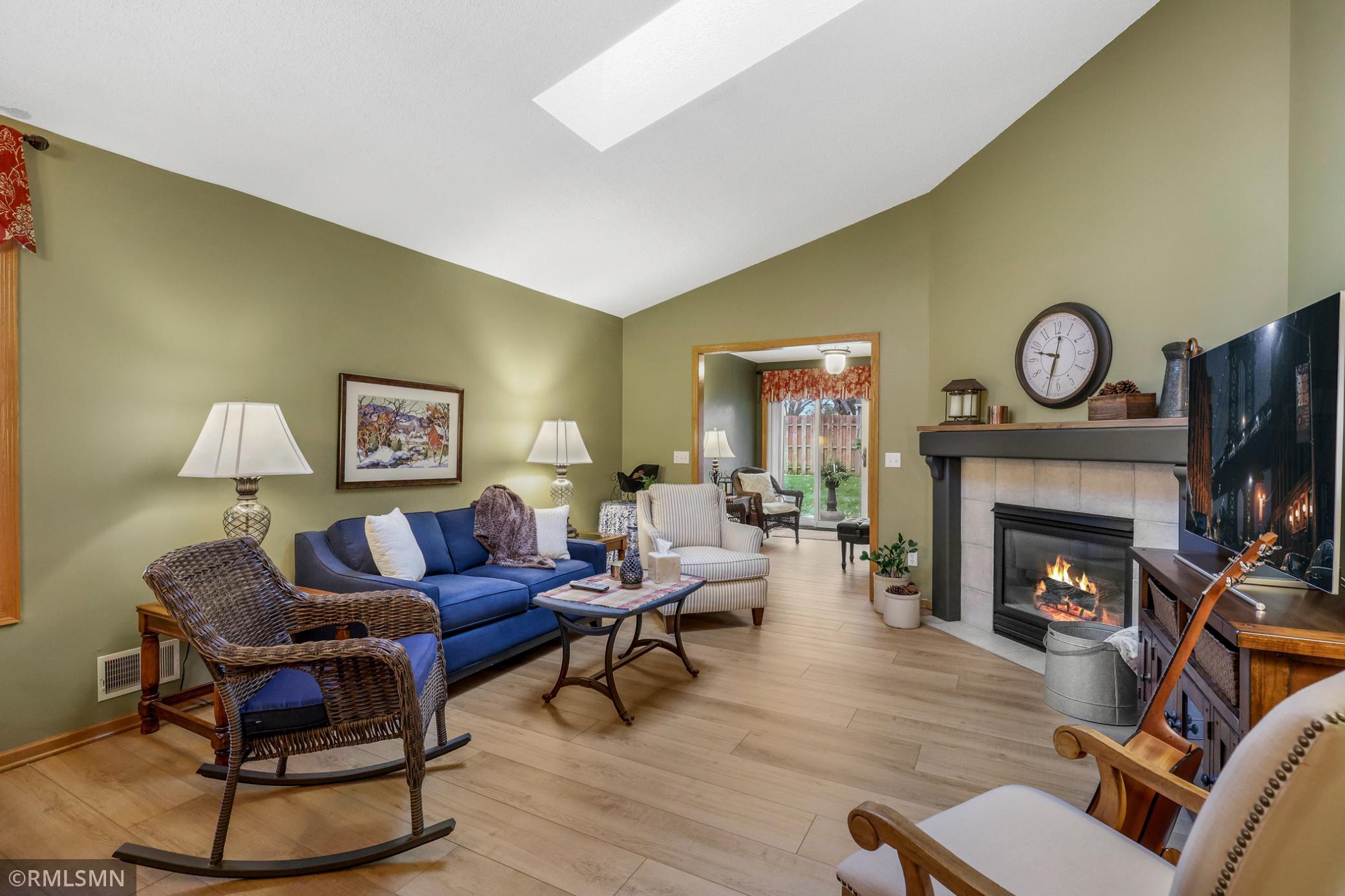 14547 Bloomfield Path Rosemount, MN 55068 - Photo 11 of 27