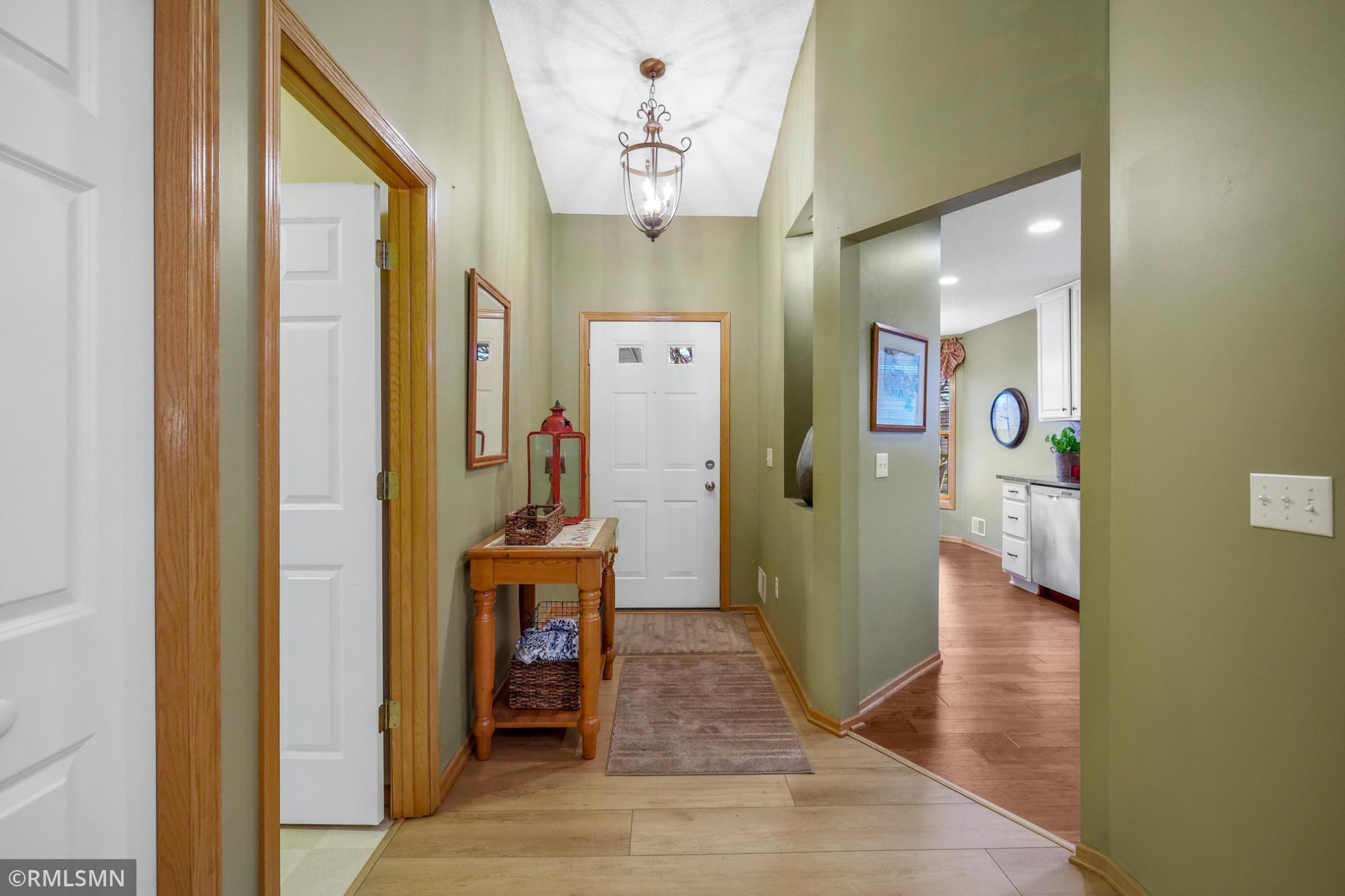 14547 Bloomfield Path Rosemount, MN 55068 - Photo 2 of 27