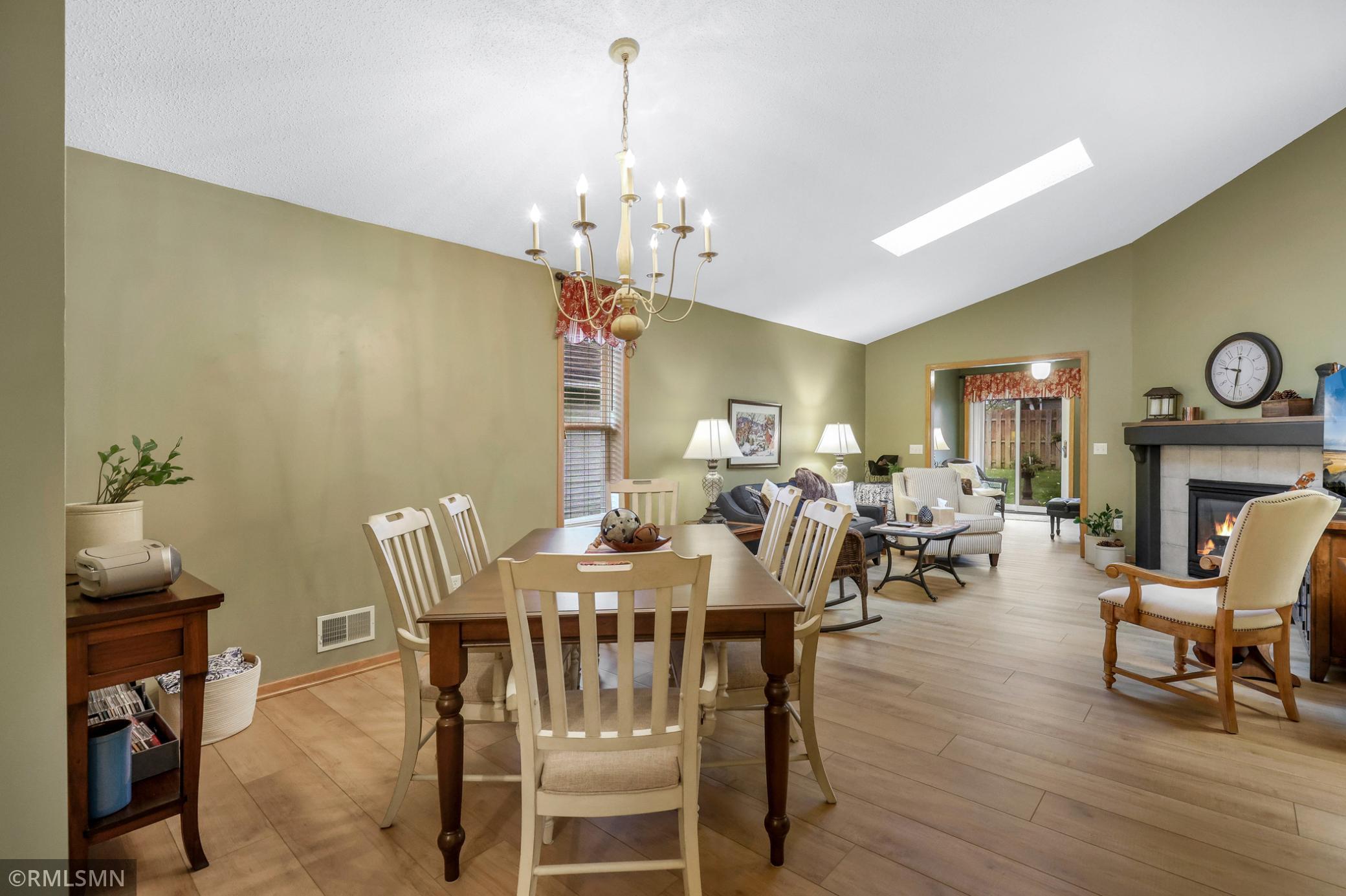 14547 Bloomfield Path Rosemount, MN 55068 - Photo 8 of 27